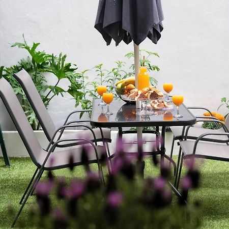 Lux Garden Apartment Near Acropolis In The Heart Of Atenas Exterior foto
