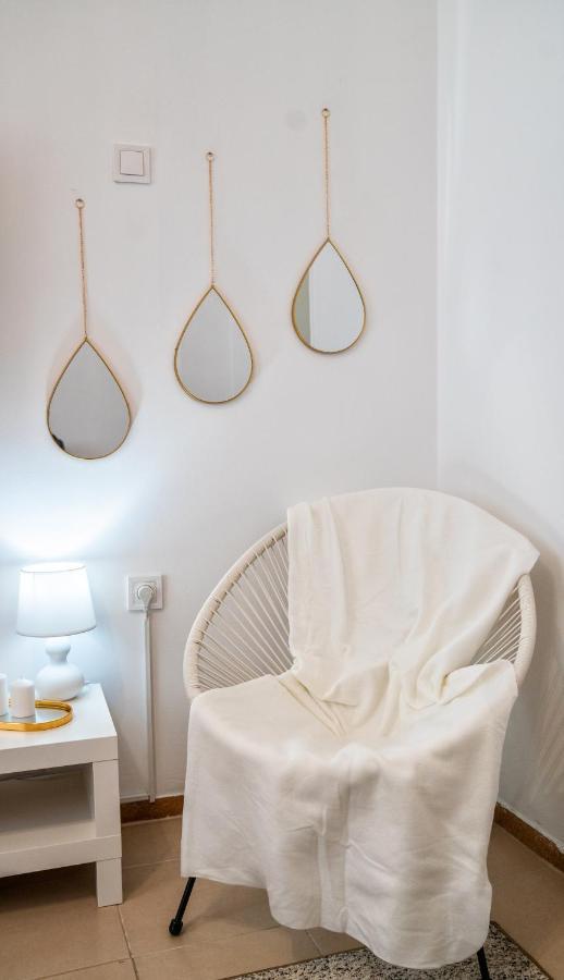Lux Garden Apartment Near Acropolis In The Heart Of Atenas Exterior foto