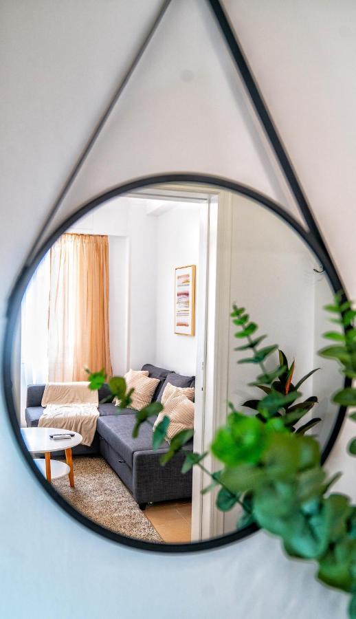 Lux Garden Apartment Near Acropolis In The Heart Of Atenas Exterior foto