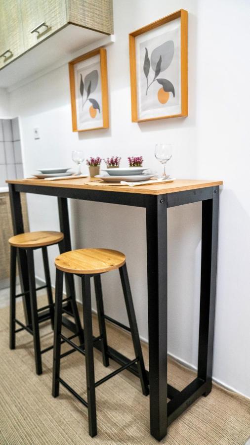 Lux Garden Apartment Near Acropolis In The Heart Of Atenas Exterior foto