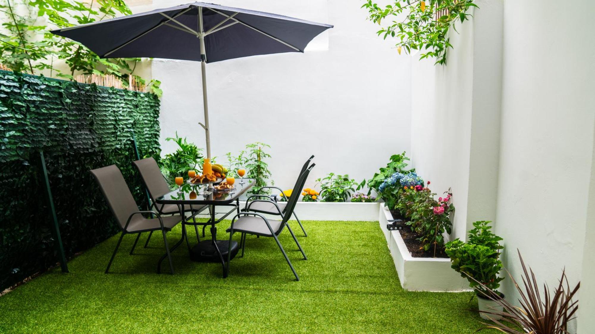 Lux Garden Apartment Near Acropolis In The Heart Of Atenas Exterior foto